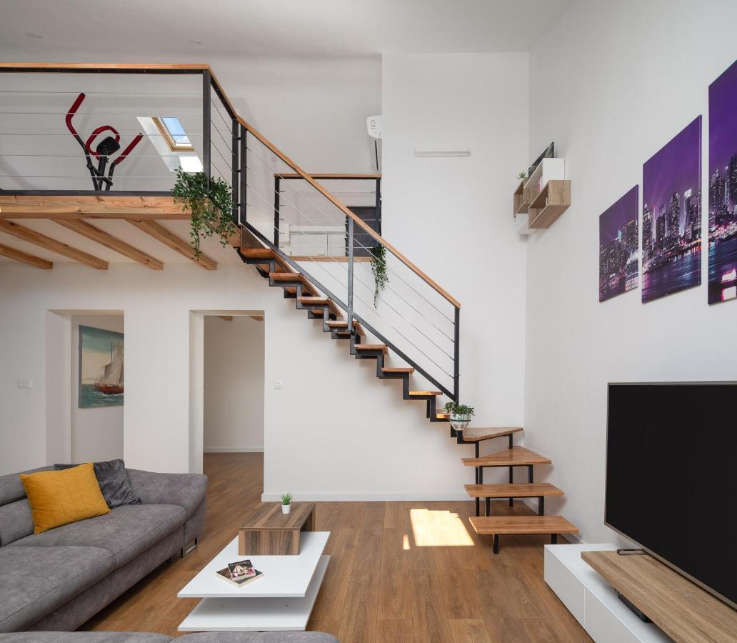 Metily Apartment Spalato Esterno foto